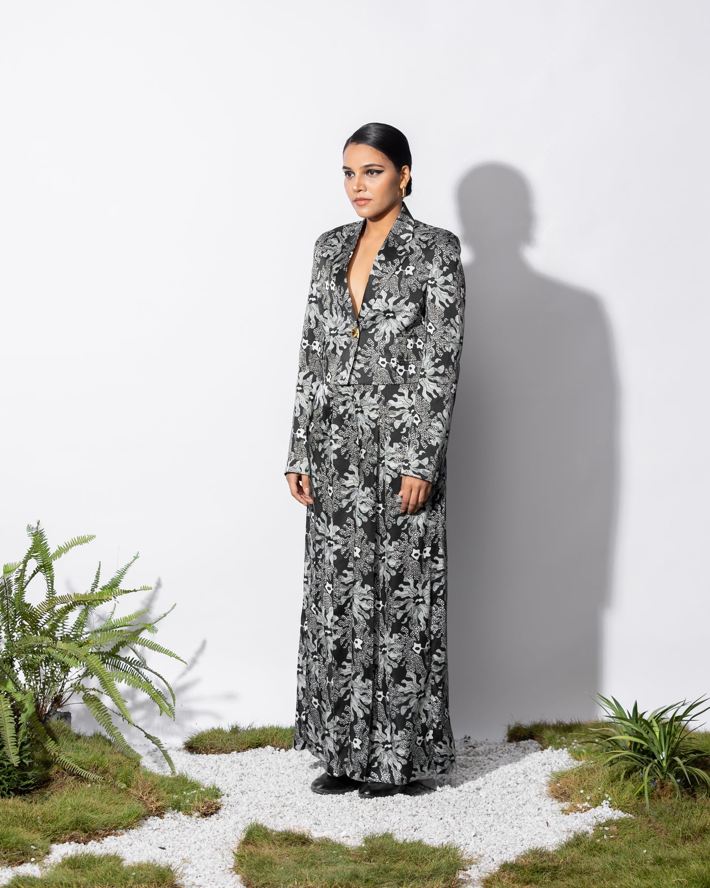 MANTIS COAT