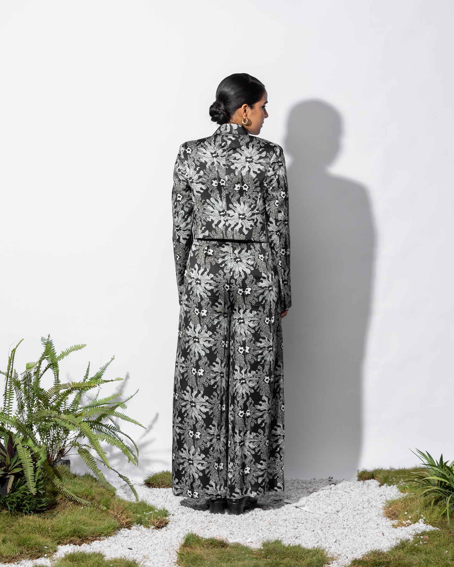 MANTIS COAT
