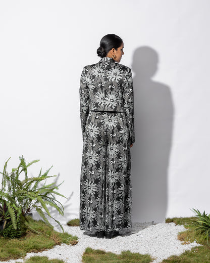MANTIS COAT